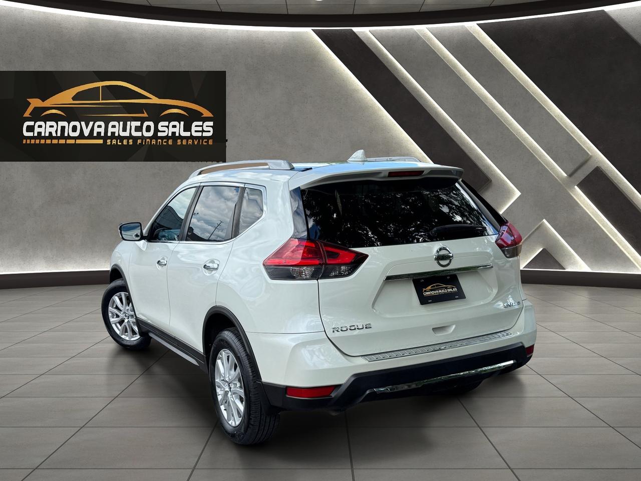 2017 Nissan Rogue SV AWD CLEAN CARFAX+New Tires+Camera+ Photo