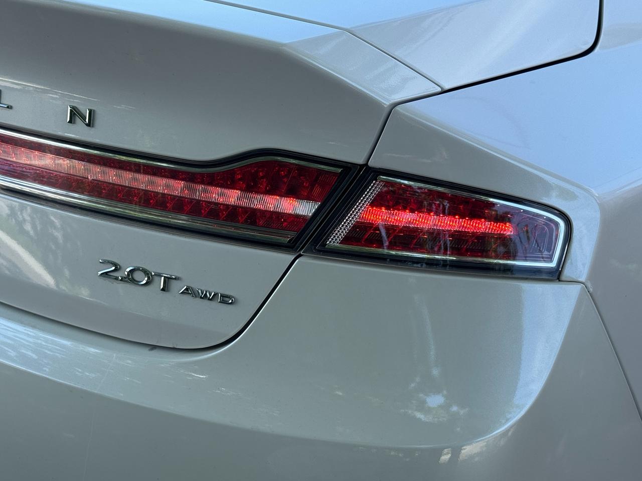 2017 Lincoln MKZ Reserve AWD+Pano Roof+Adaptive Cruise+COOLED Seats Photo