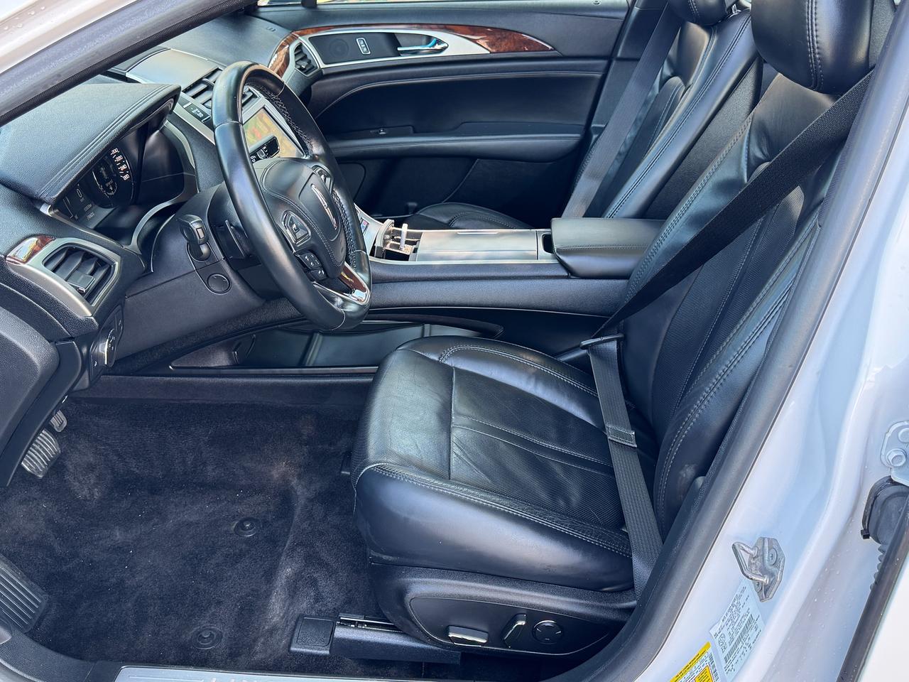 2017 Lincoln MKZ Reserve AWD+Pano Roof+Adaptive Cruise+COOLED Seats Photo