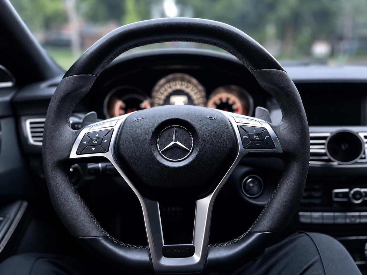 2014 Mercedes-Benz CLS-Class 4dr Sdn CLS 63 AMG S-Model Photo
