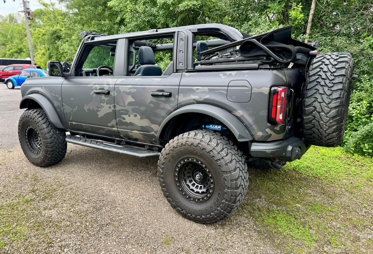2021 Ford Bronco Outer Banks Advanced 4x4 Lifted | Whipple Tuned Photo