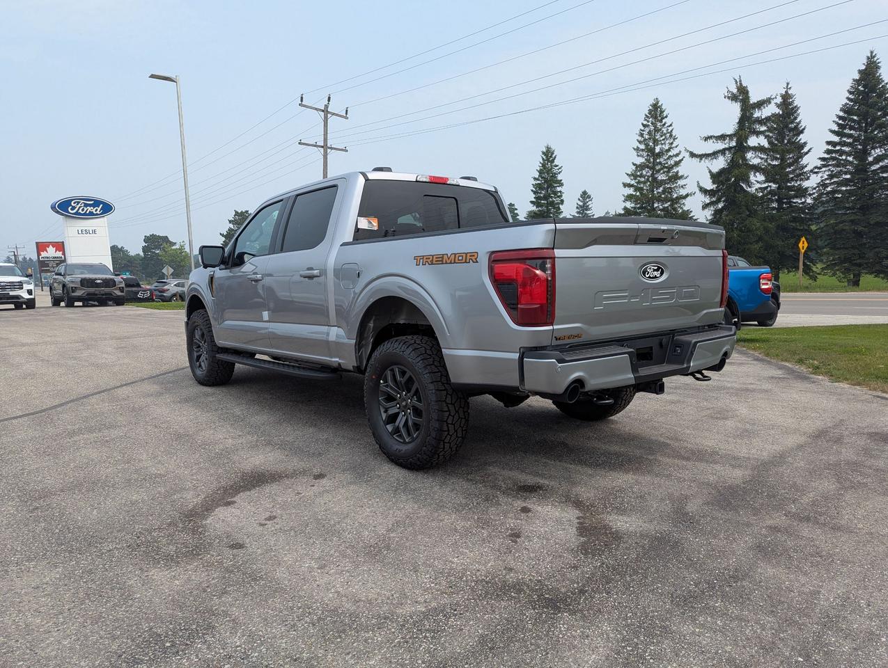 2026 Ford F-150 Tremor SuperCrew 401A 4x4 Photo3