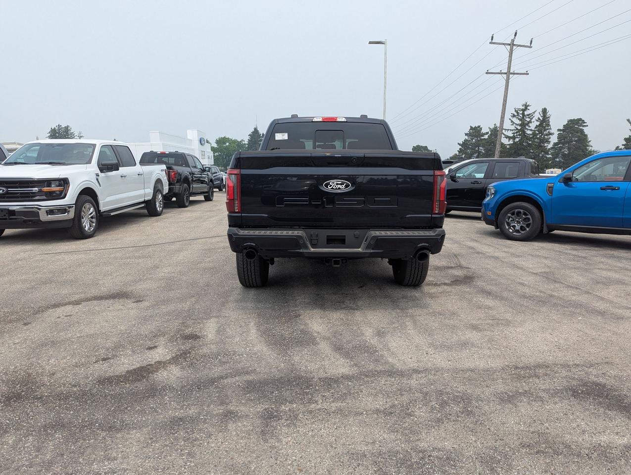 2026 Ford F-150 Lariat Supercrew Hybrid 501A 4x4 Photo4