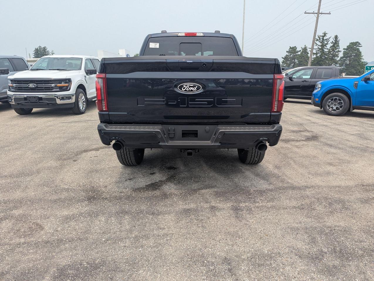 2026 Ford F-150 Lariat Supercrew Hybrid 501A 4x4 Photo4