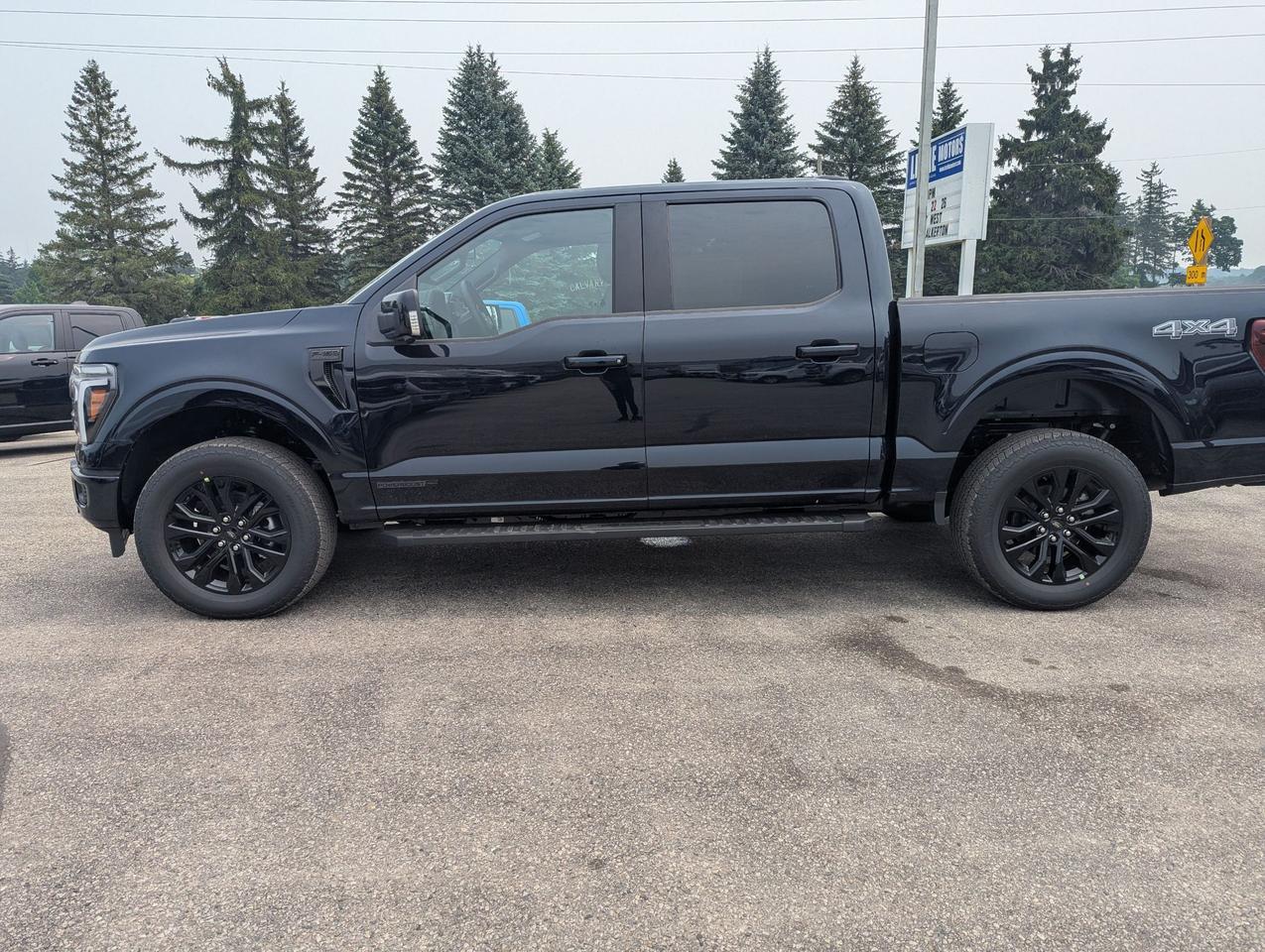 2026 Ford F-150 Lariat Supercrew Hybrid 501A 4x4 Photo2