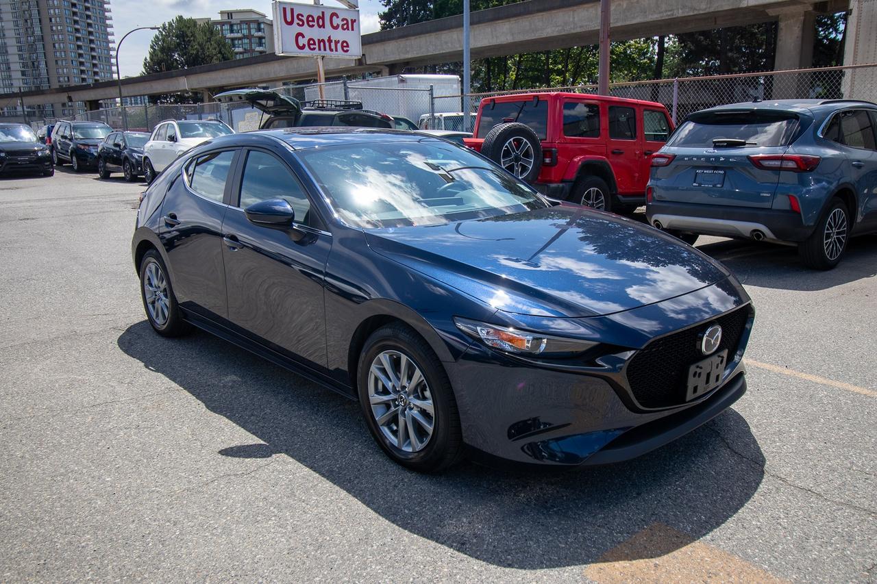 2024 Mazda MAZDA3 GS Auto i-ACTIV AWD Photo3