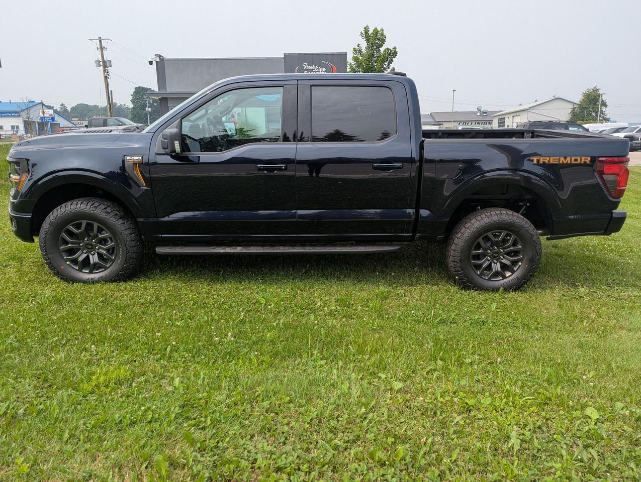 2026 Ford F-150 Tremor SuperCrew 401A 4x4 Photo2