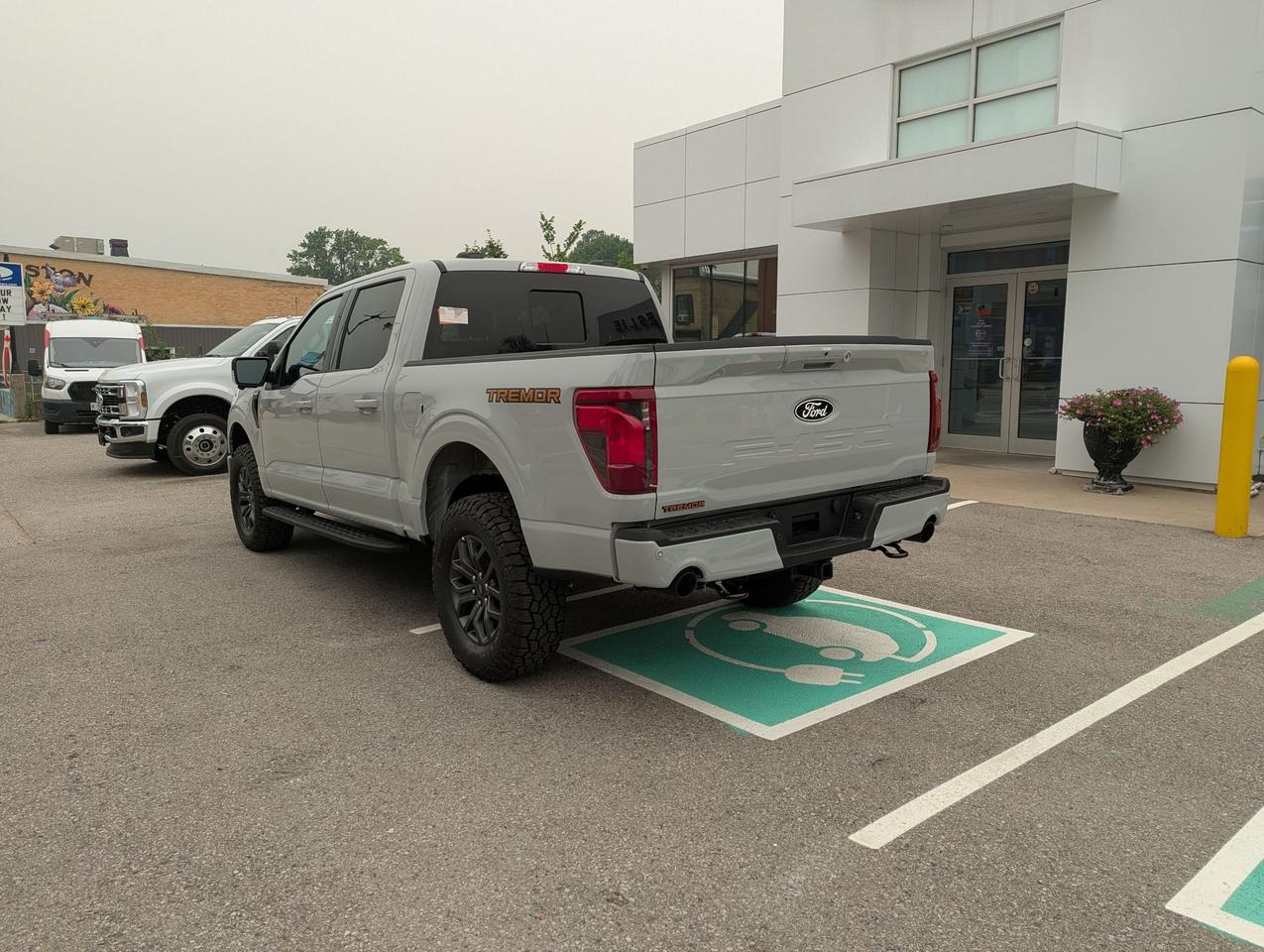 2026 Ford F-150 Tremor SuperCrew 401A 4x4 Photo3