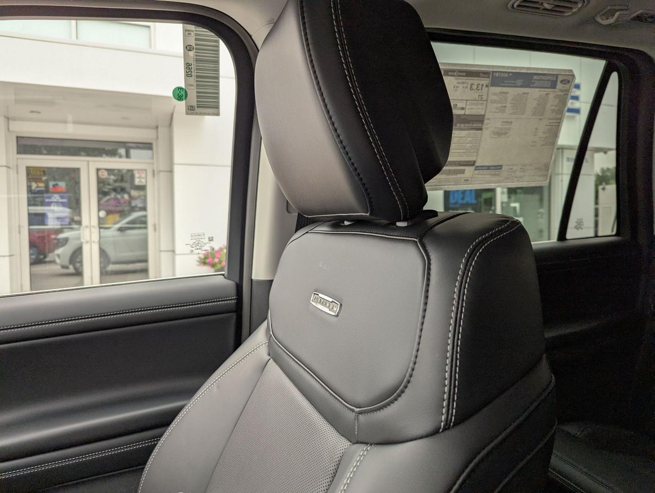 2027 Ford Expedition Platinum 4x4 Photo