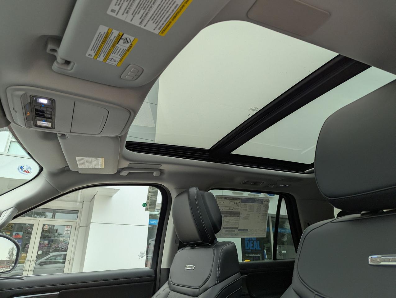 2027 Ford Expedition Platinum 4x4 Photo
