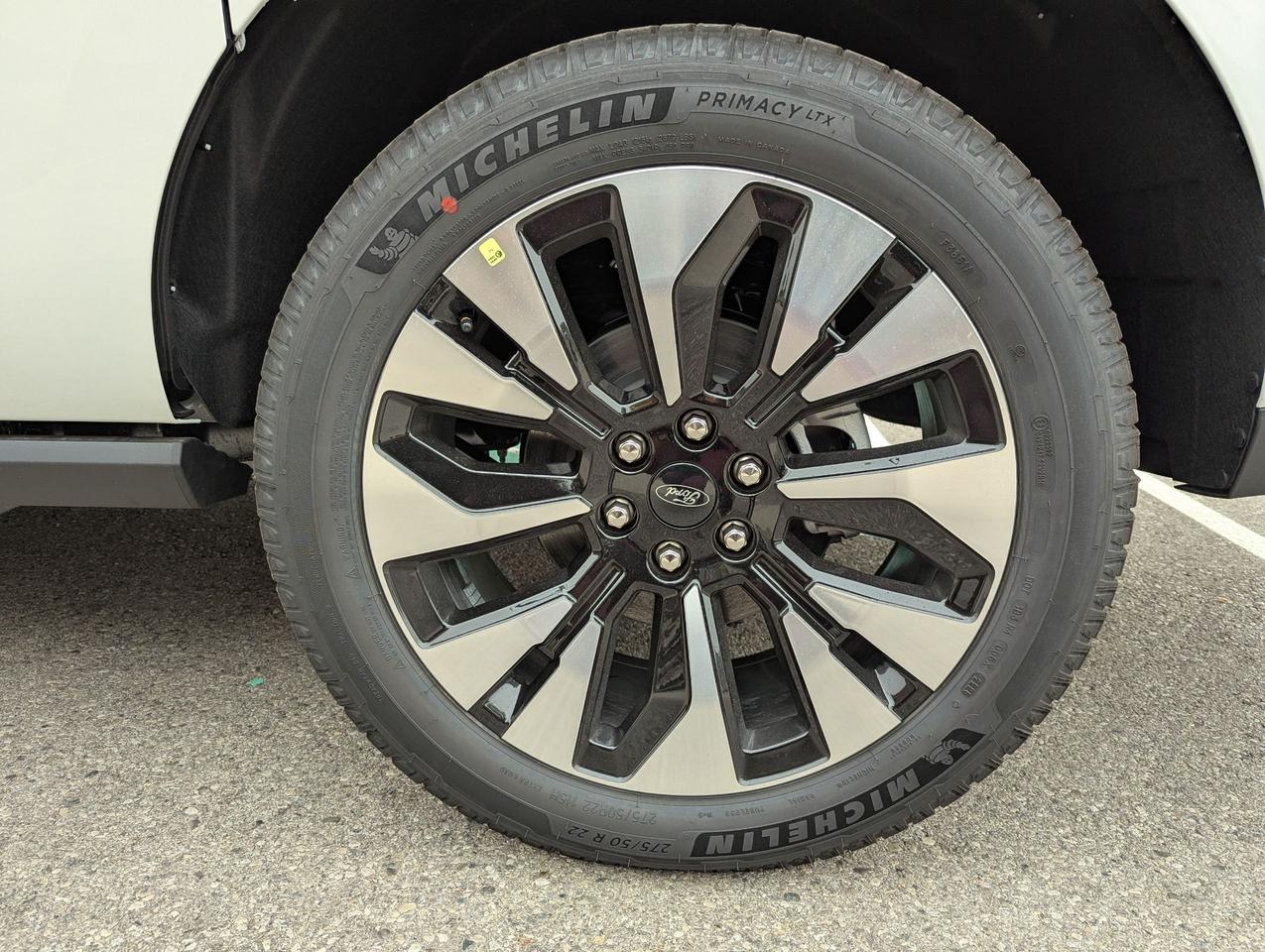 2027 Ford Expedition Platinum 4x4 Photo