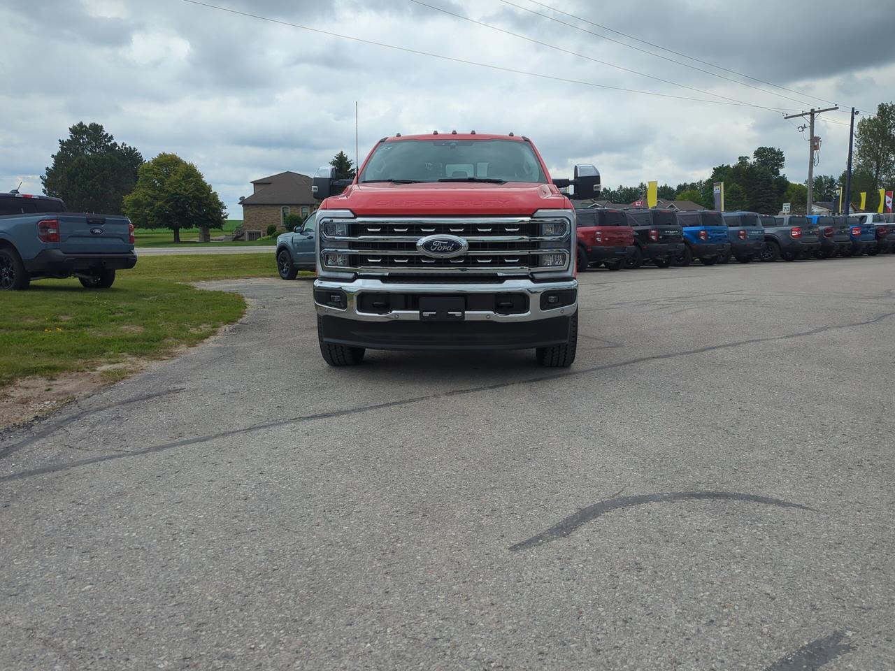2026 Ford F-250 Lariat Crew Cab 4x4 Photo1