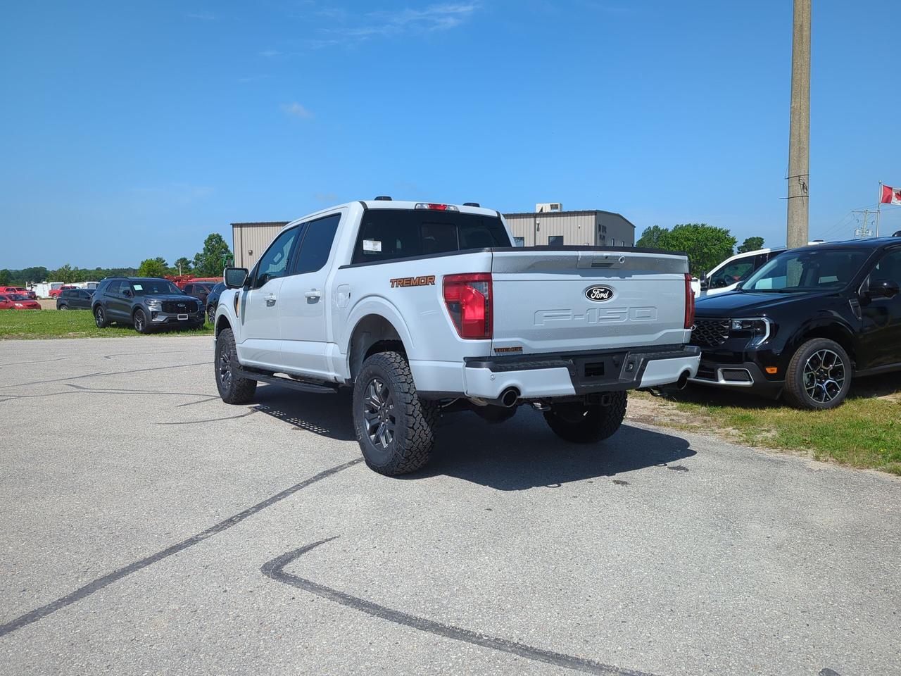 2026 Ford F-150 Tremor SuperCrew 402B 4x4 Photo3