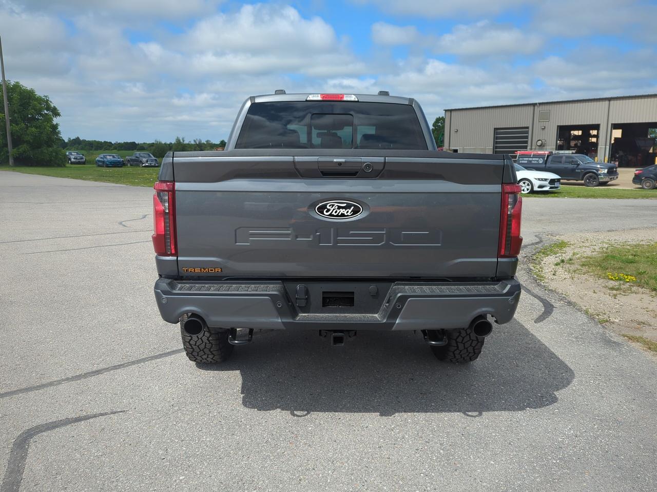 2026 Ford F-150 Tremor SuperCrew 401A 4x4 Photo4