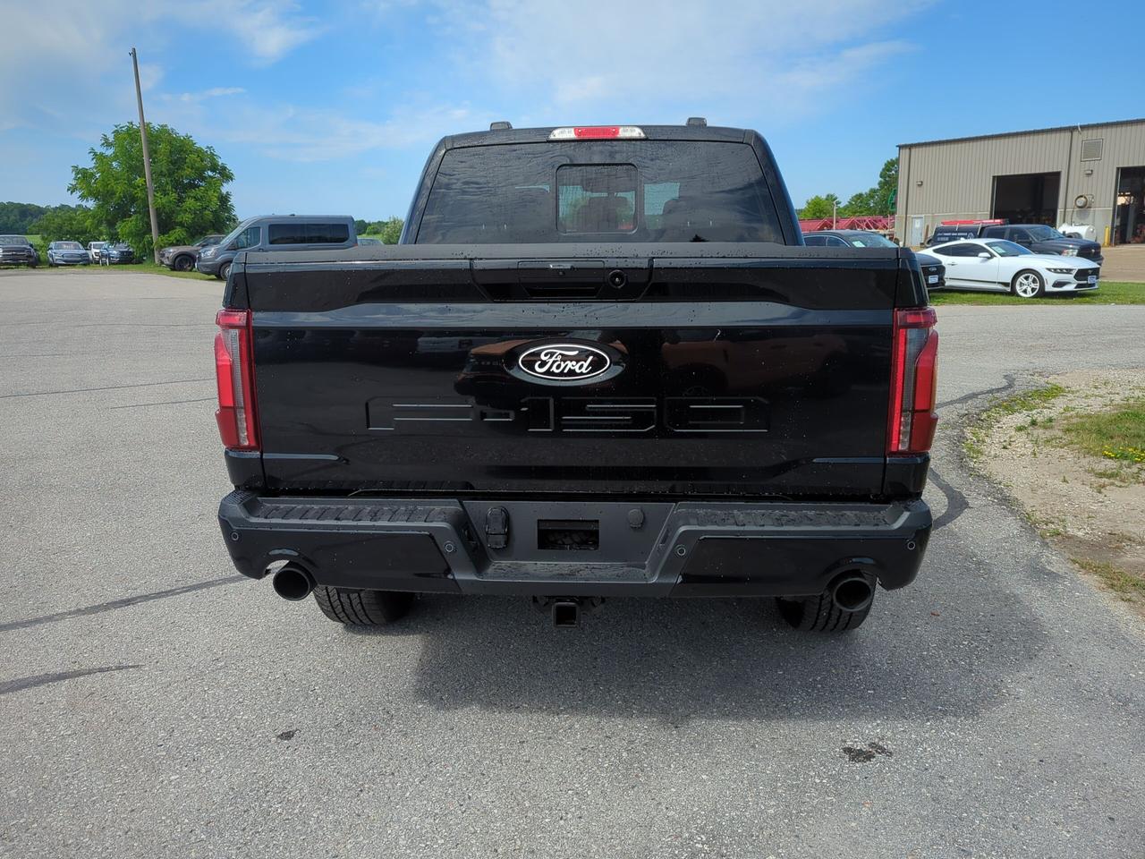 2026 Ford F-150 Lariat Supercrew Hybrid 501A 4x4 Photo4