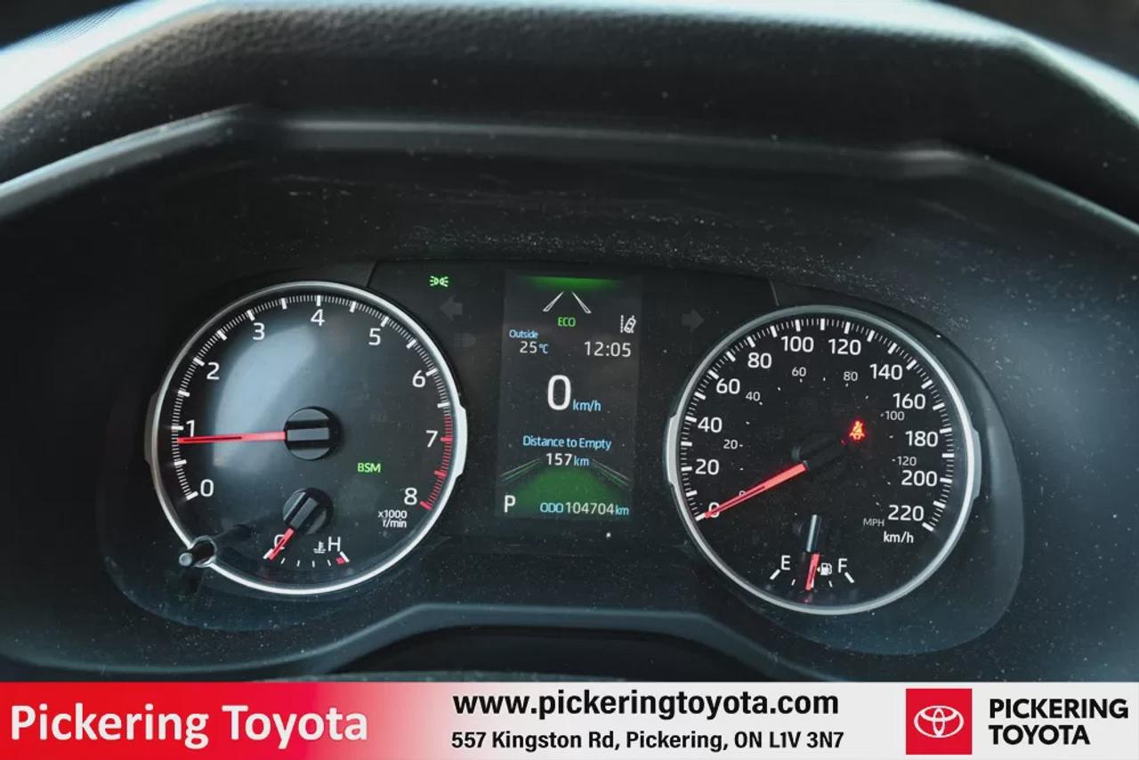 2021 Toyota RAV4 LE Photo