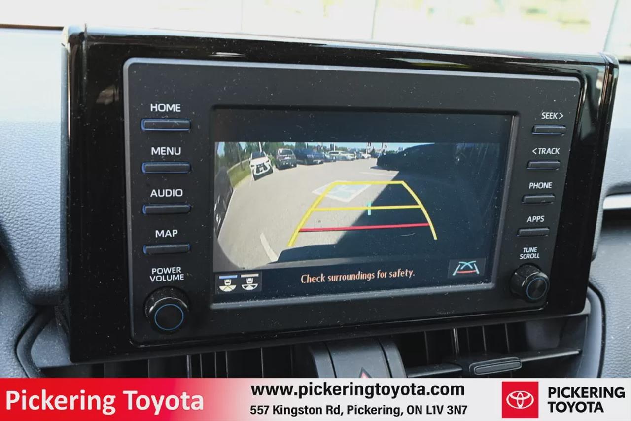 2021 Toyota RAV4 LE Photo