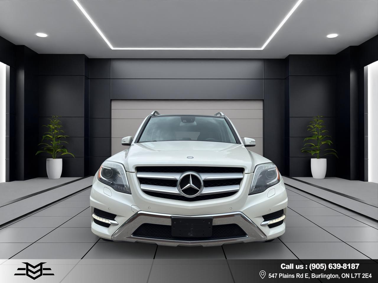 2013 Mercedes-Benz GLK-Class GLK 350 4MATIC - Amg Pkg - Moonroof - Leather !!! Photo