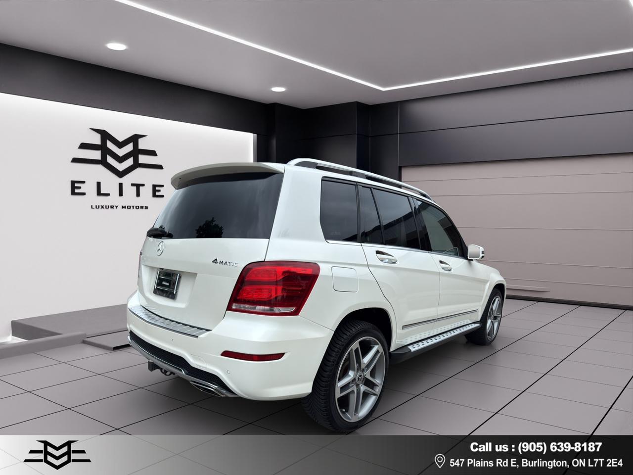 2013 Mercedes-Benz GLK-Class GLK 350 4MATIC - Amg Pkg - Moonroof - Leather !!! Photo