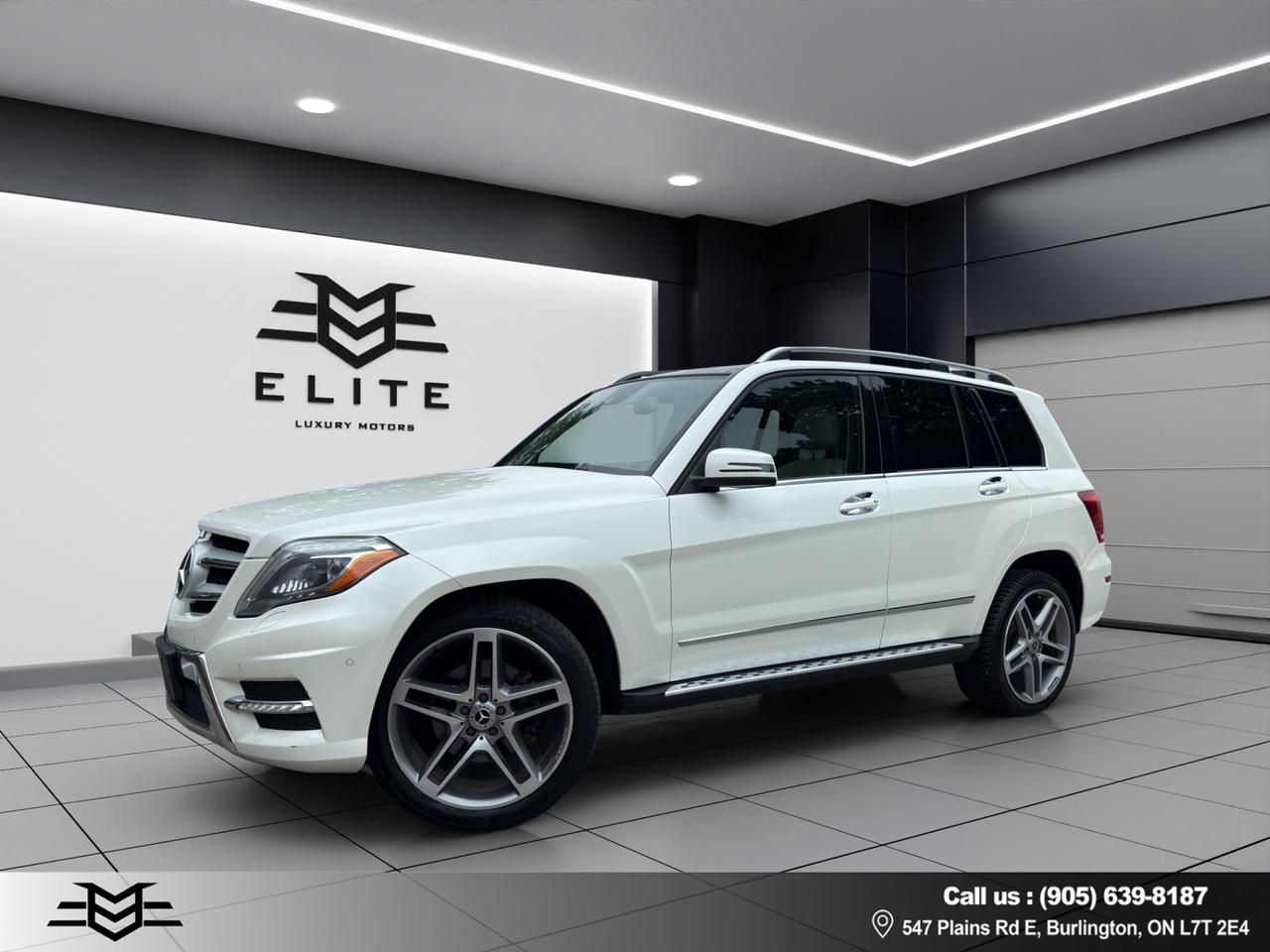 2013 Mercedes-Benz GLK-Class GLK 350 4MATIC - Amg Pkg - Moonroof - Leather !!! Photo