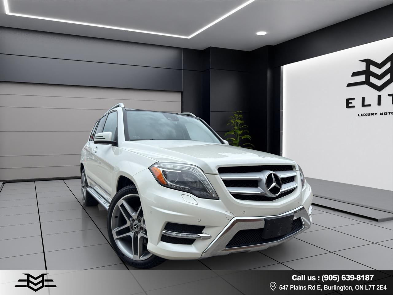 2013 Mercedes-Benz GLK-Class GLK 350 4MATIC - Amg Pkg - Moonroof - Leather !!! Photo
