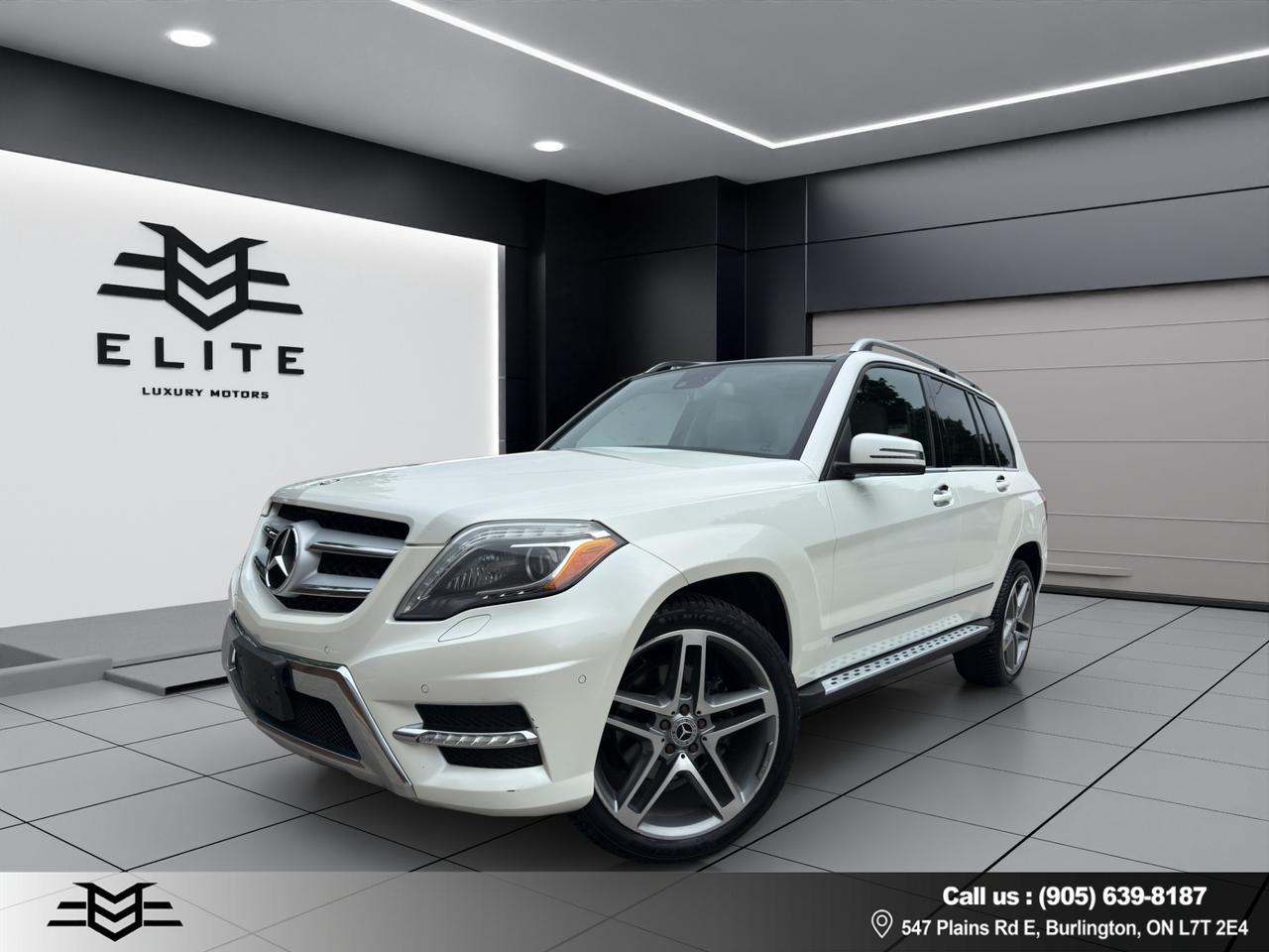 2013 Mercedes-Benz GLK-Class GLK 350 4MATIC - Amg Pkg - Moonroof - Leather !!! Photo