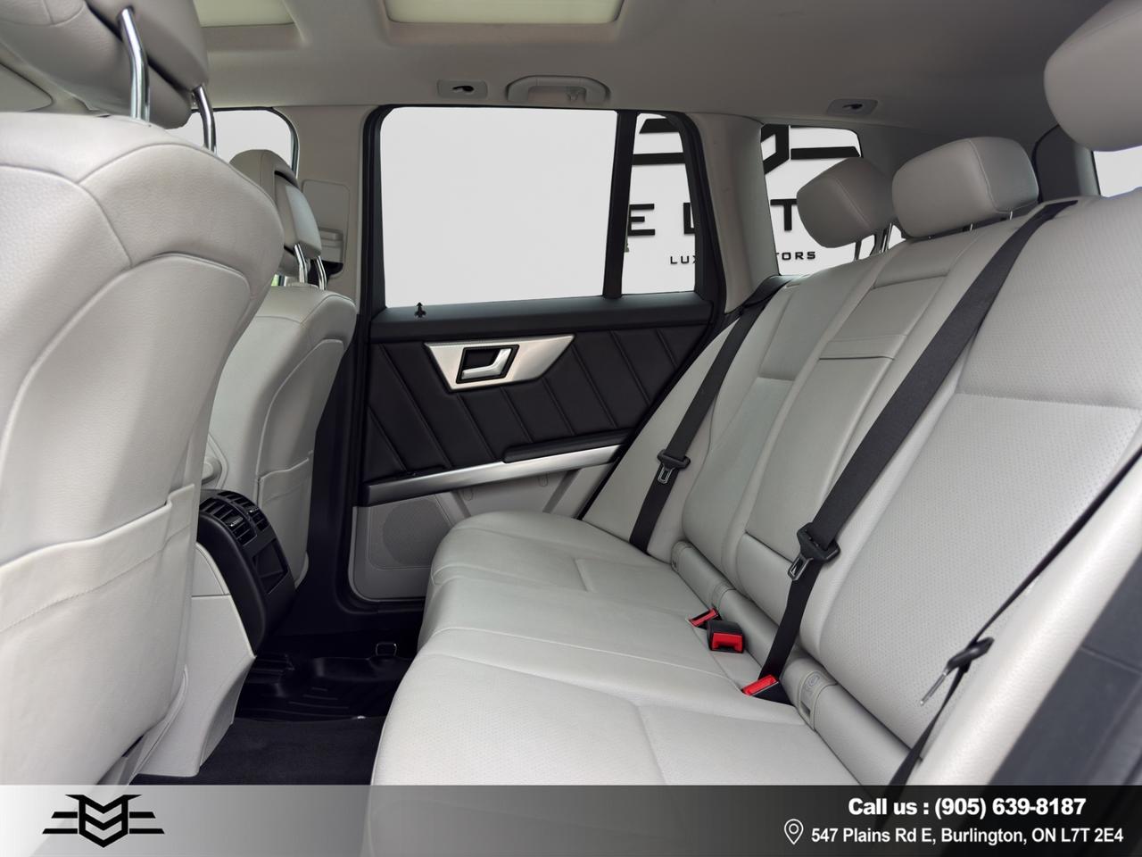 2013 Mercedes-Benz GLK-Class GLK 350 4MATIC - Amg Pkg - Moonroof - Leather !!! Photo