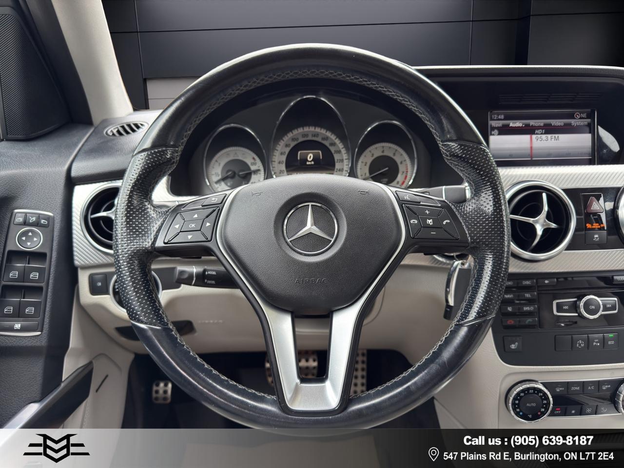 2013 Mercedes-Benz GLK-Class GLK 350 4MATIC - Amg Pkg - Moonroof - Leather !!! Photo