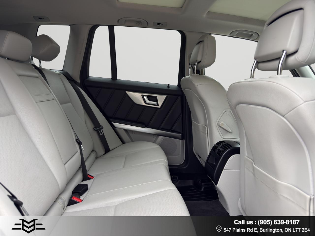 2013 Mercedes-Benz GLK-Class GLK 350 4MATIC - Amg Pkg - Moonroof - Leather !!! Photo
