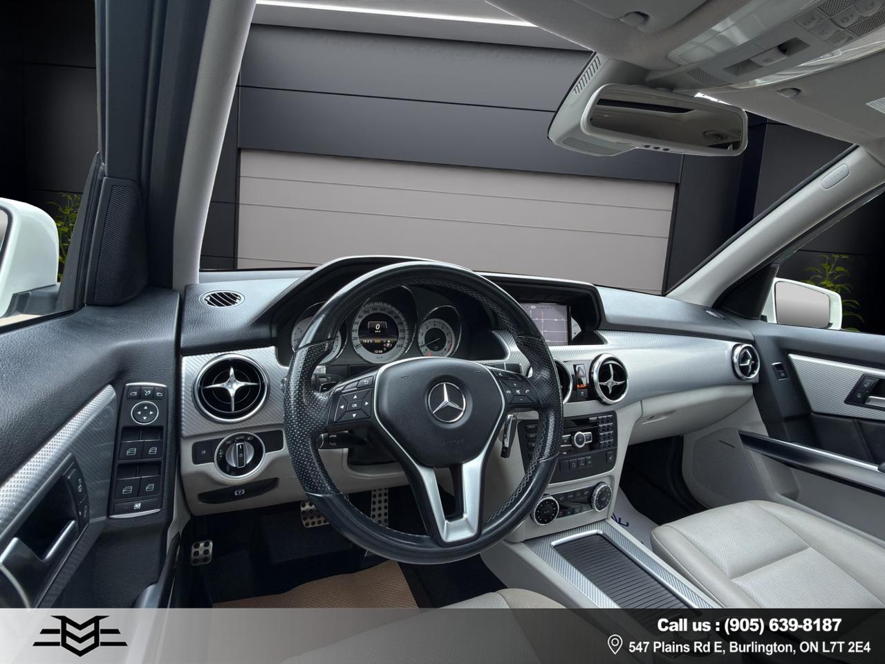 2013 Mercedes-Benz GLK-Class GLK 350 4MATIC - Amg Pkg - Moonroof - Leather !!! Photo