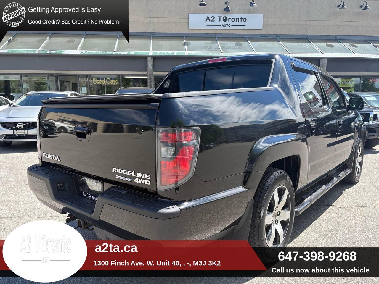 2014 Honda Ridgeline Special Edition Photo3