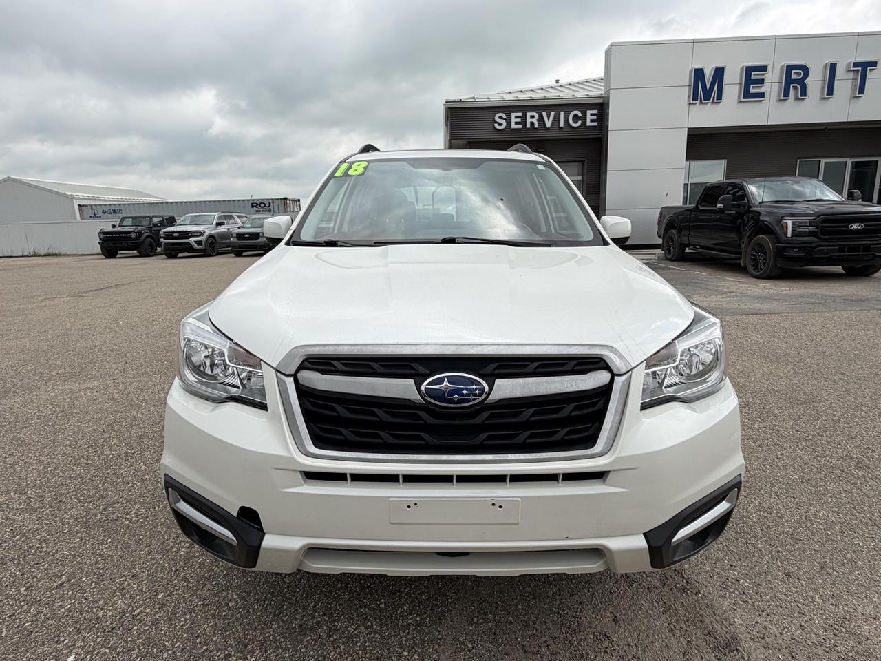 2018 Subaru Forester TOURING Photo1