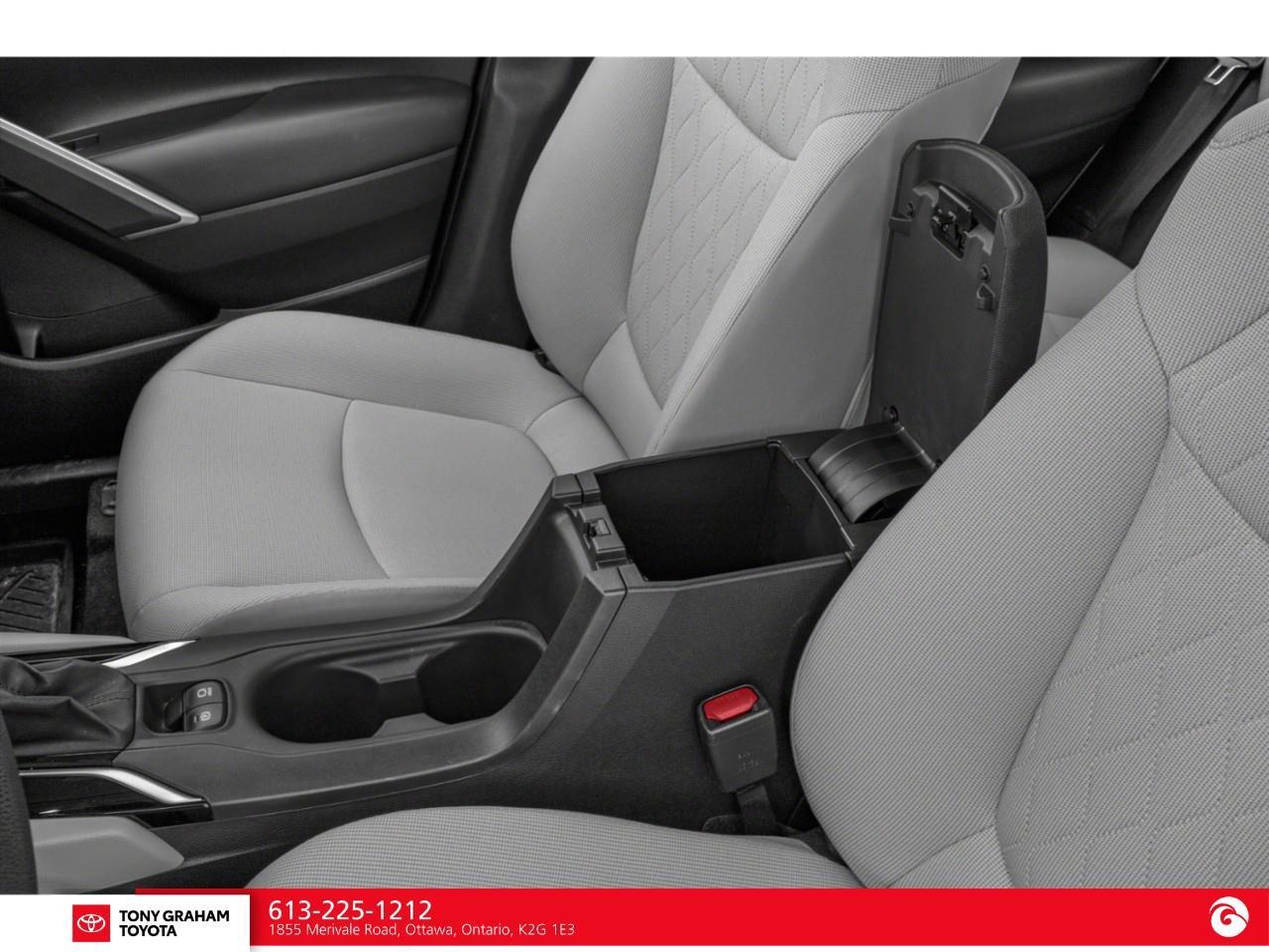 2022 Toyota Corolla Cross L Photo