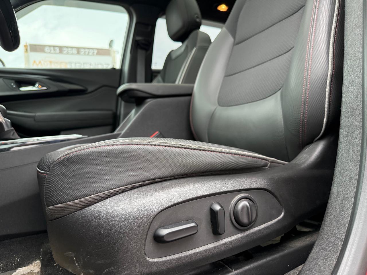 2021 Chevrolet TrailBlazer RS Panoramic Roof! AutoStart! Photo