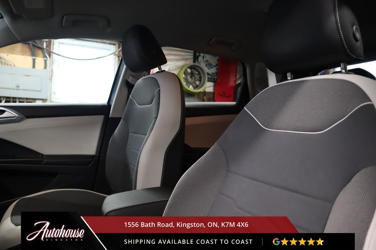 2025 Volkswagen Taos Comfortline BALANCE OF VW WARRANTY Photo