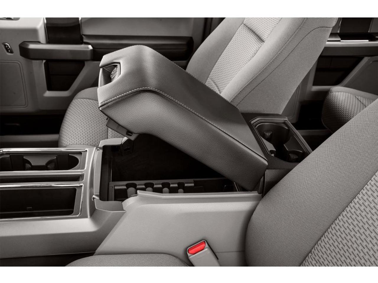 2016 Ford F-150 XLT BLACK VINYL FLOOR COVERING Photo