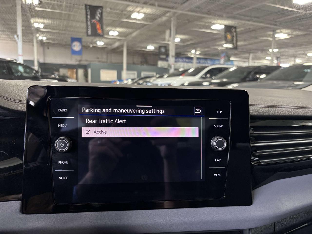 2025 Volkswagen Jetta Comfortline|ALLOYS|LEATHER|SUEDE|CARPLAY|HEATSEATS Photo