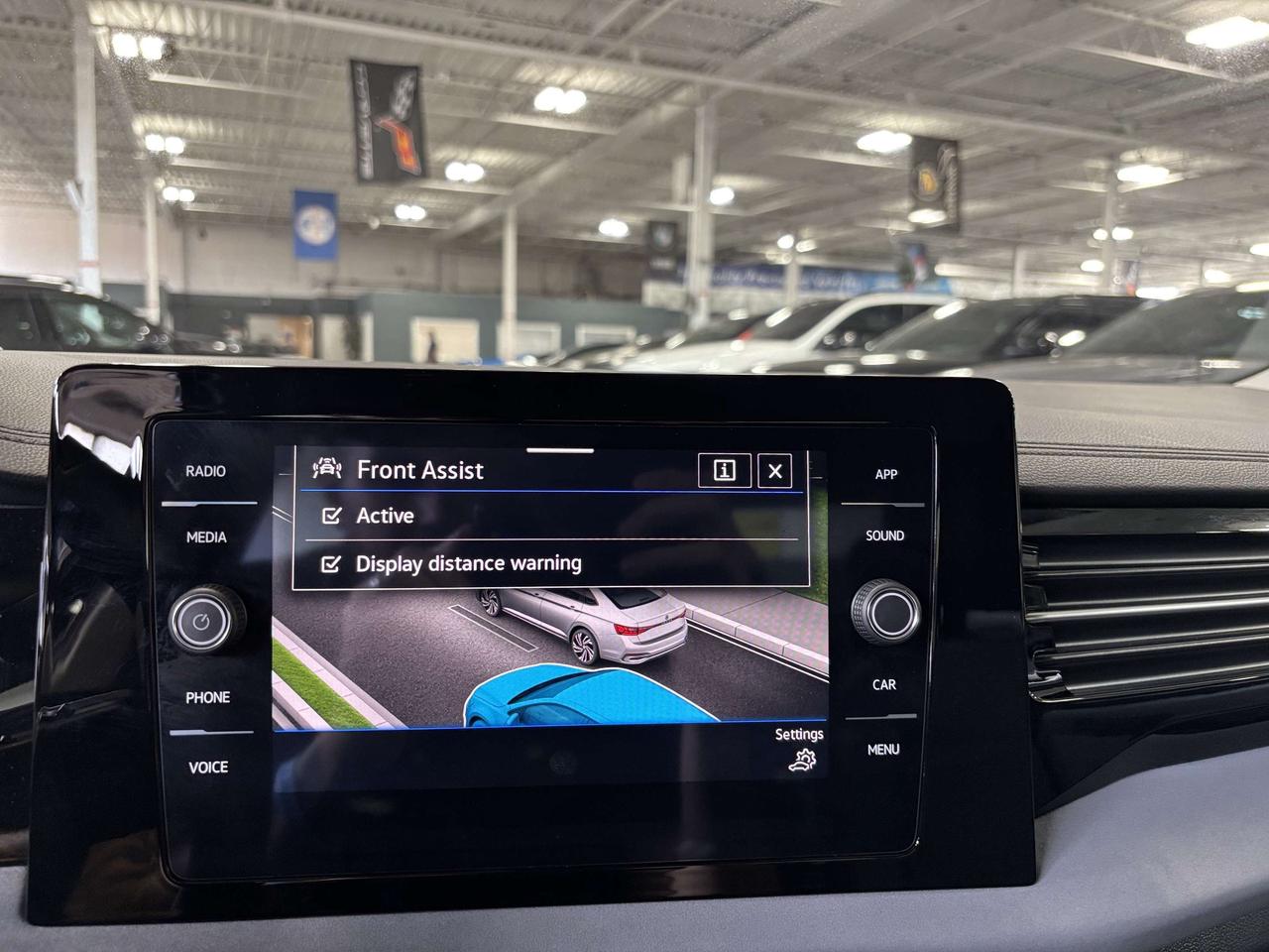 2025 Volkswagen Jetta Comfortline|ALLOYS|LEATHER|SUEDE|CARPLAY|HEATSEATS Photo