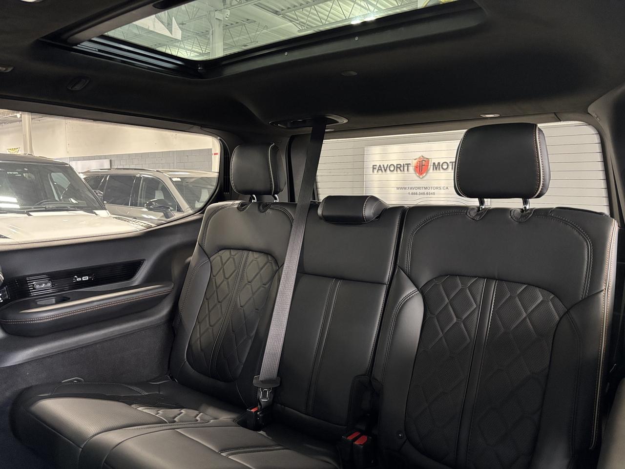 2022 Jeep Grand Wagoneer Series III 4x4|FAMCAM|7PASS|MASSAGE|WOOD|HEADSUP|+ Photo