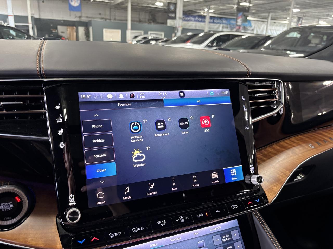 2022 Jeep Grand Wagoneer Series III 4x4|FAMCAM|7PASS|MASSAGE|WOOD|HEADSUP|+ Photo