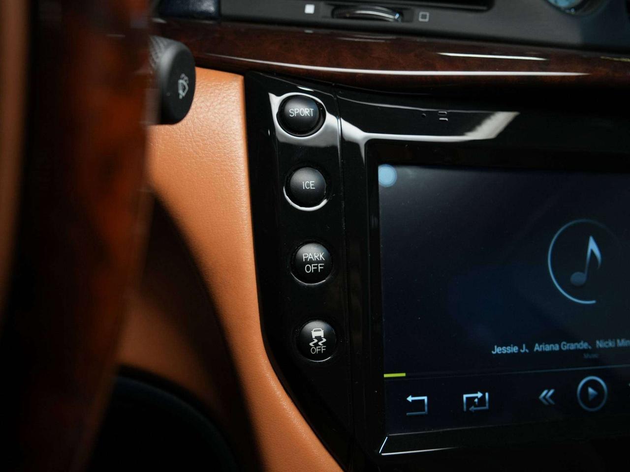2012 Maserati GranTurismo BOSE | CONVERTIBLE Photo