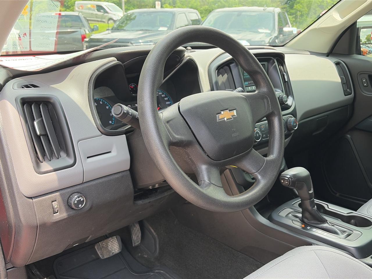 2016 Chevrolet Colorado 2WD, CLEAN CARFAX, LOW MILEAGE, 6FT BOX! Photo