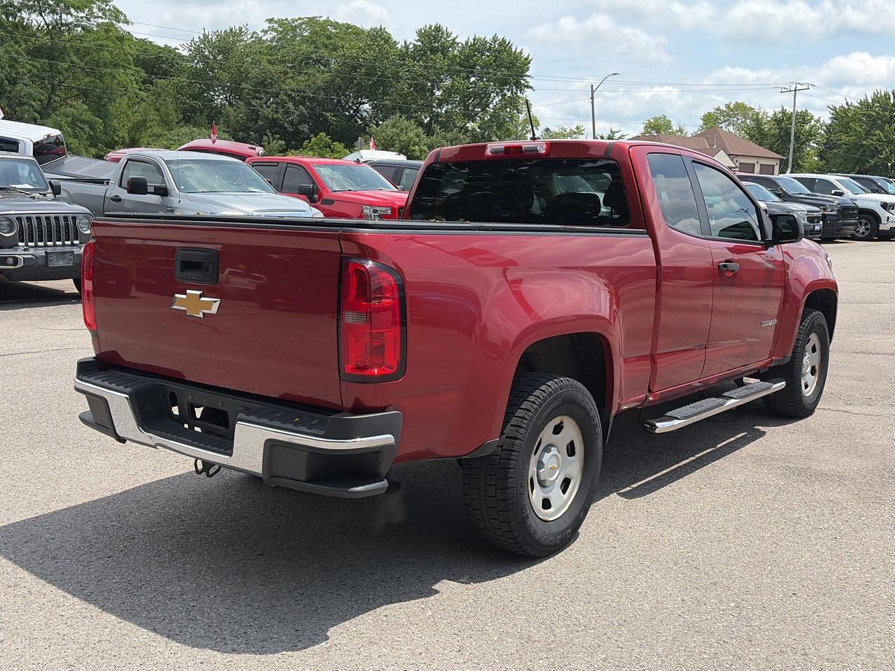 2016 Chevrolet Colorado 2WD, CLEAN CARFAX, LOW MILEAGE, 6FT BOX! Photo