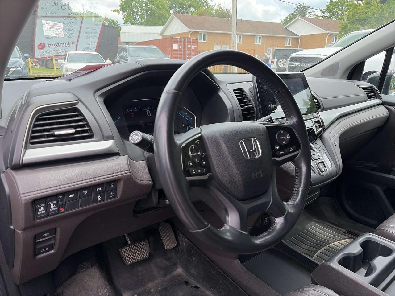 2018 Honda Odyssey EX-L, 8 PASS, CLEAN CARFAX, POWER SLIDING DOORS! Photo