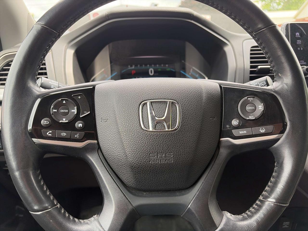 2018 Honda Odyssey EX-L, 8 PASS, CLEAN CARFAX, POWER SLIDING DOORS! Photo