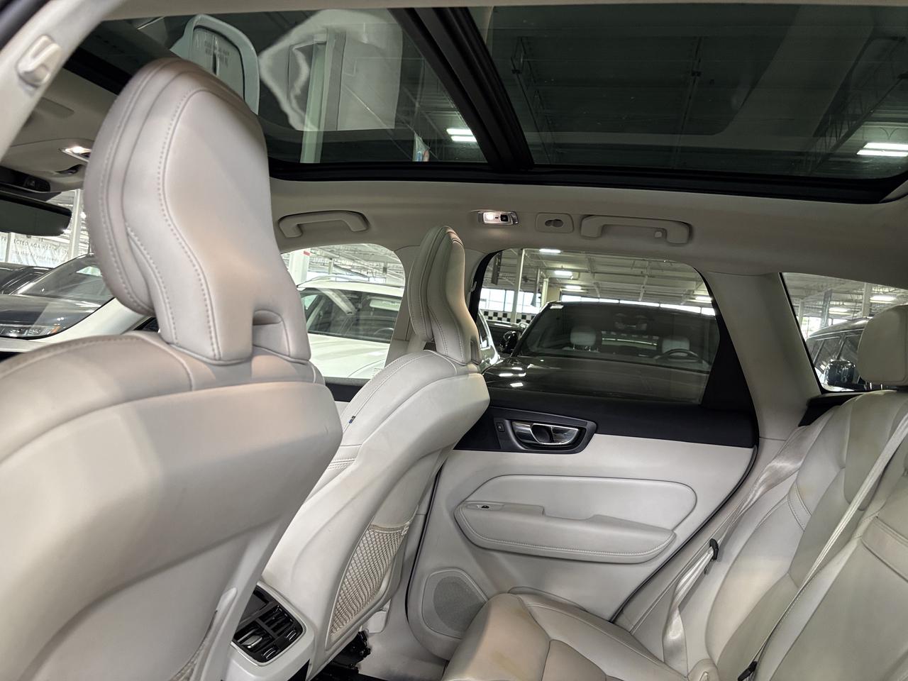 2021 Volvo XC60 T6 Inscription|AWD|NAV|HARMANKARDON|CREAMLEATHER|+ Photo