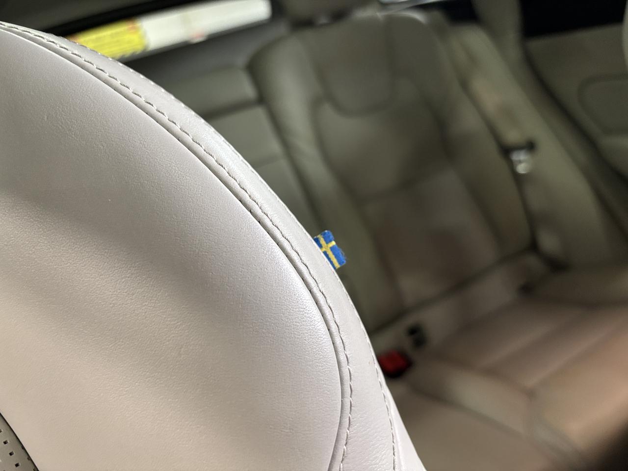 2021 Volvo XC60 T6 Inscription|AWD|NAV|HARMANKARDON|CREAMLEATHER|+ Photo