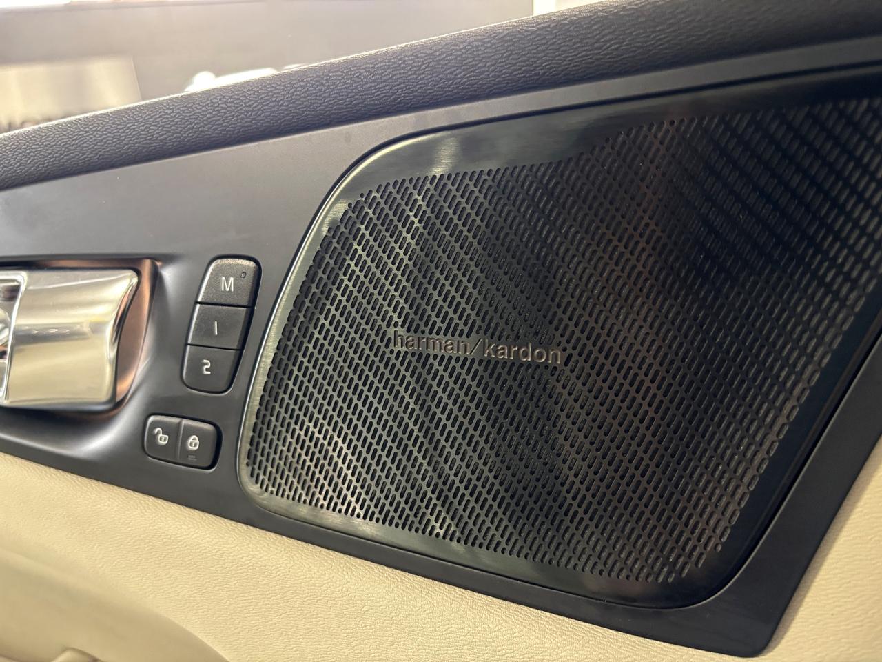 2021 Volvo XC60 T6 Inscription|AWD|NAV|HARMANKARDON|CREAMLEATHER|+ Photo