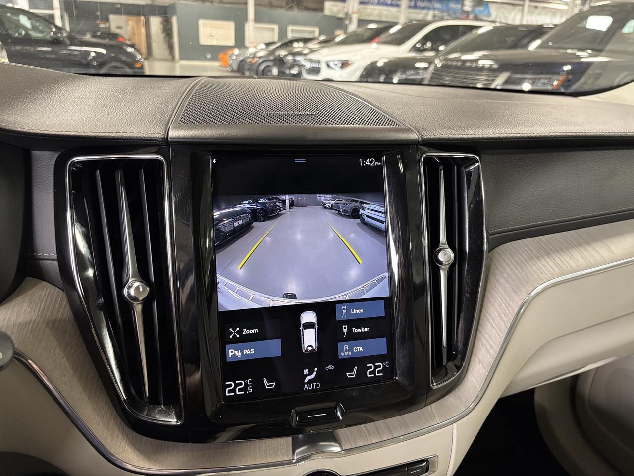 2021 Volvo XC60 T6 Inscription|AWD|NAV|HARMANKARDON|CREAMLEATHER|+ Photo