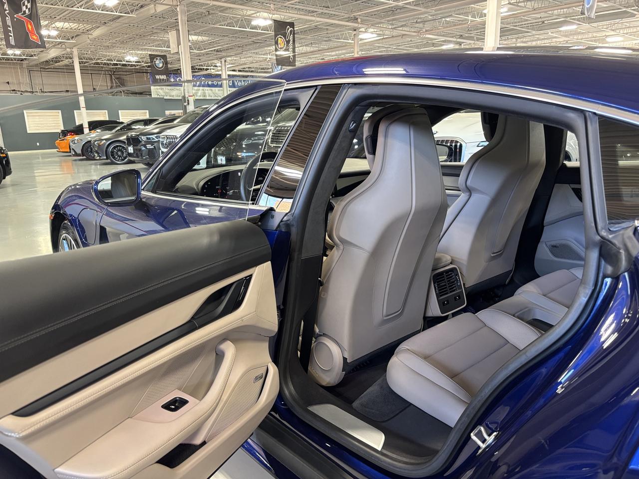 2020 Porsche Taycan Turbo|CLUSTERNAV|3DCAM|BOSE|MATRIXLED|CREAMLEATHER Photo